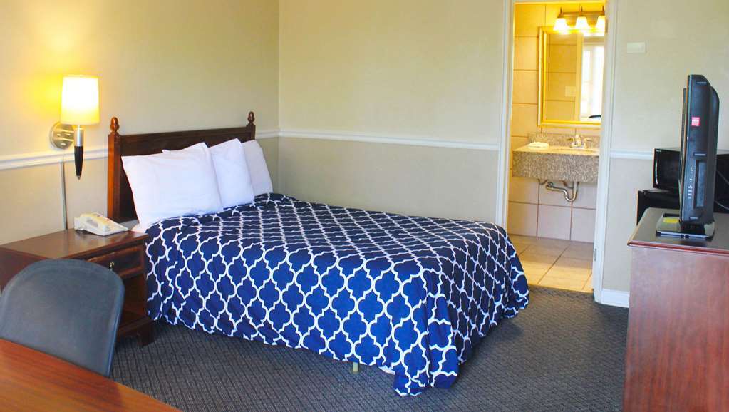 Alpine Inn & Suites Рокфорд Стая снимка