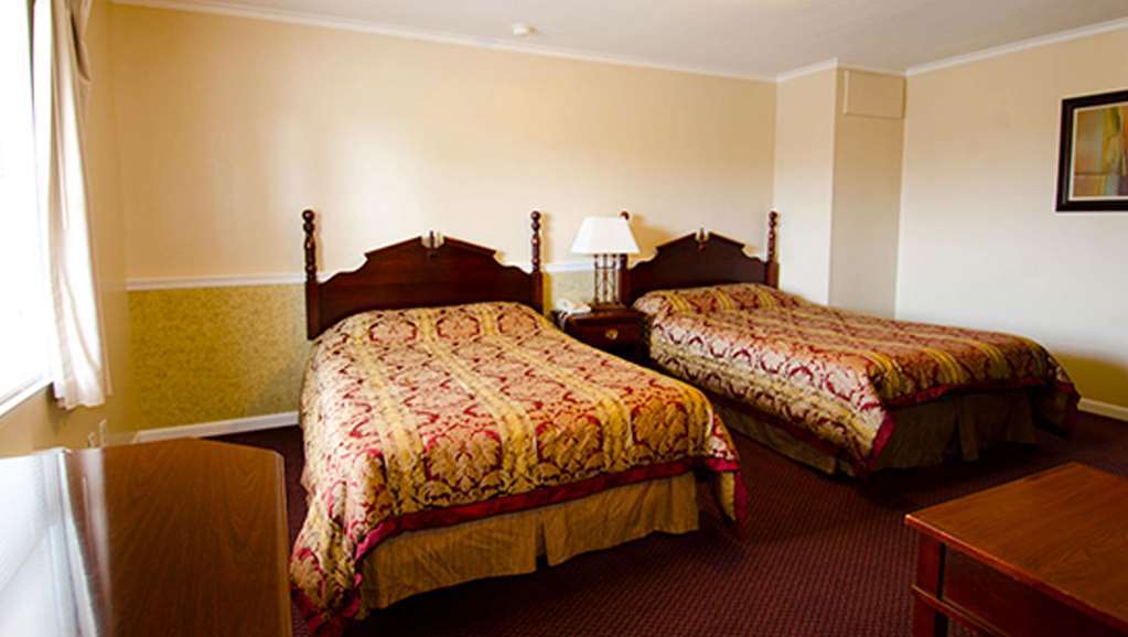 Alpine Inn & Suites Рокфорд Стая снимка